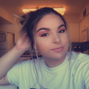 Meet your Posher, Savanna